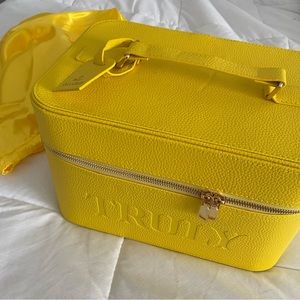 Truly St. Tropez Luxury travel trunk yellow